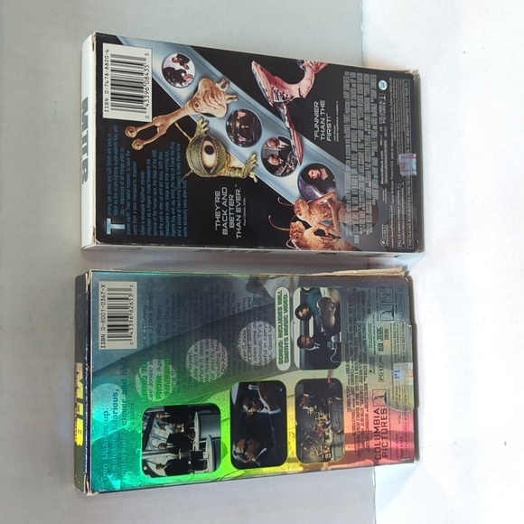 Amblin Columbia Men In Black 1 & 2 VHS Sci Fi Movie Tapes - Picture 2 of 7